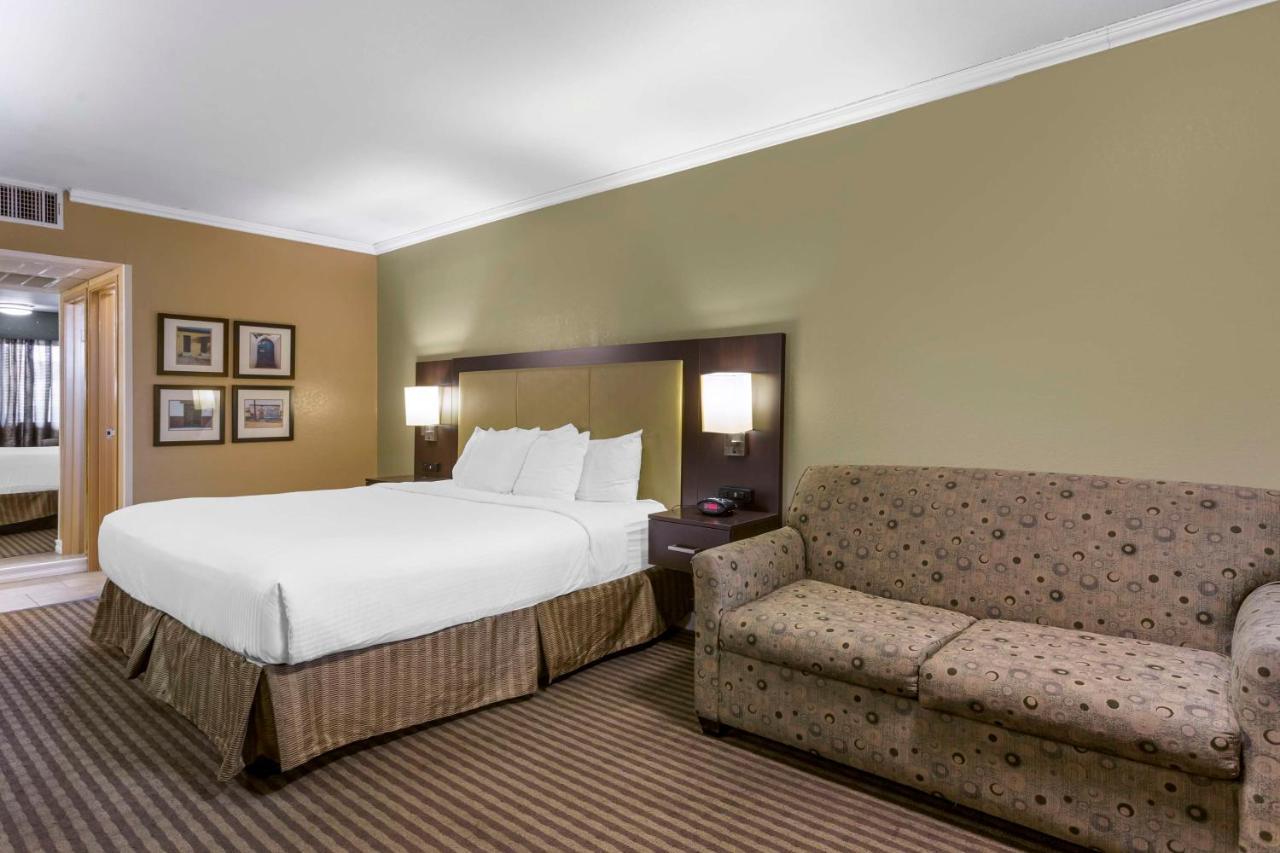 Best Western Royal Sun Inn & Suites Tucson Exterior photo