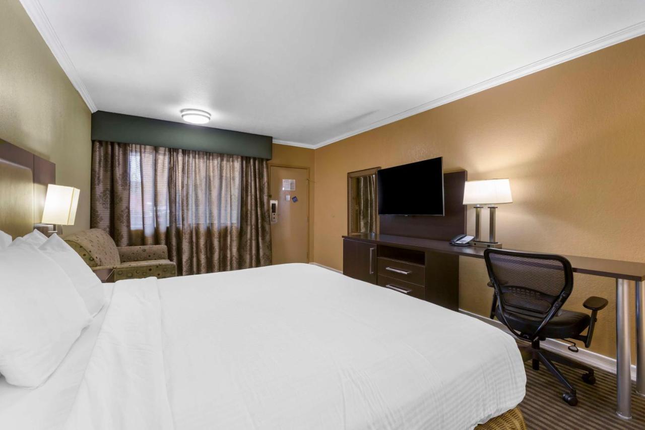 Best Western Royal Sun Inn & Suites Tucson Exterior photo